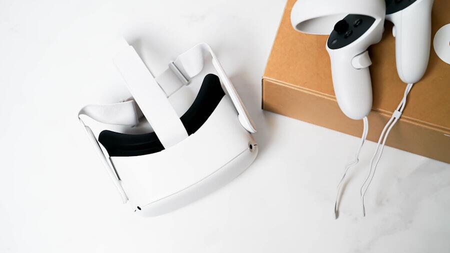 Virtual reality and treatment adherence