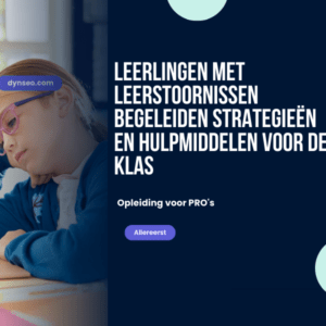 Gelukkige senioren spelen een memory-spel op een tablet. Cognitieve stimulatie en sociale interactie voor een actief brein.