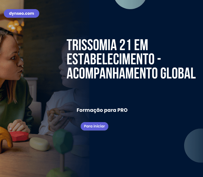 Crianças felizes brincando com jogos estimulantes que desenvolvem a concentração e a atenção